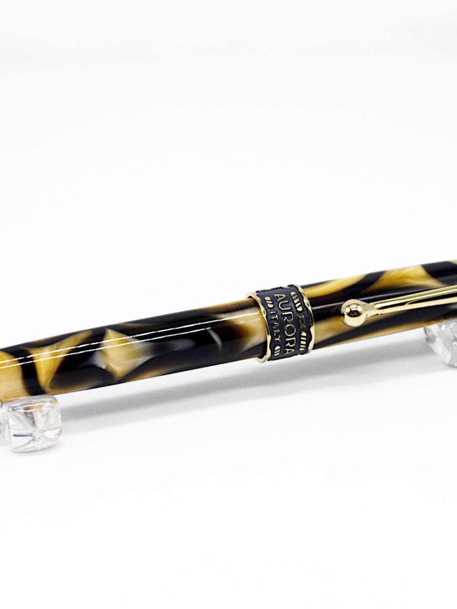 Matite Aurora e Montblanc